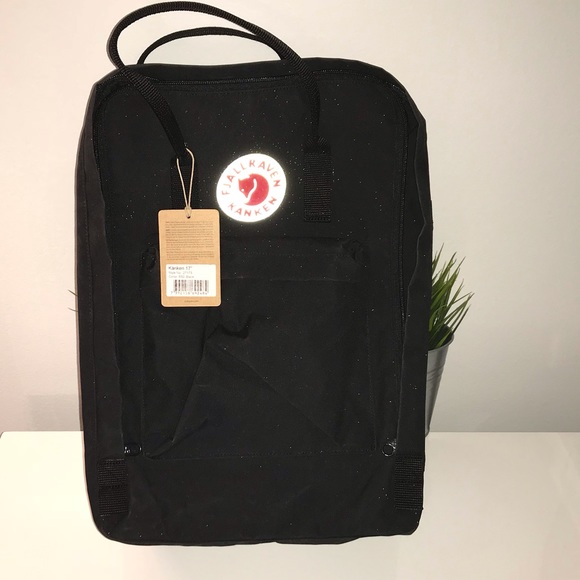 kanken 17 black
